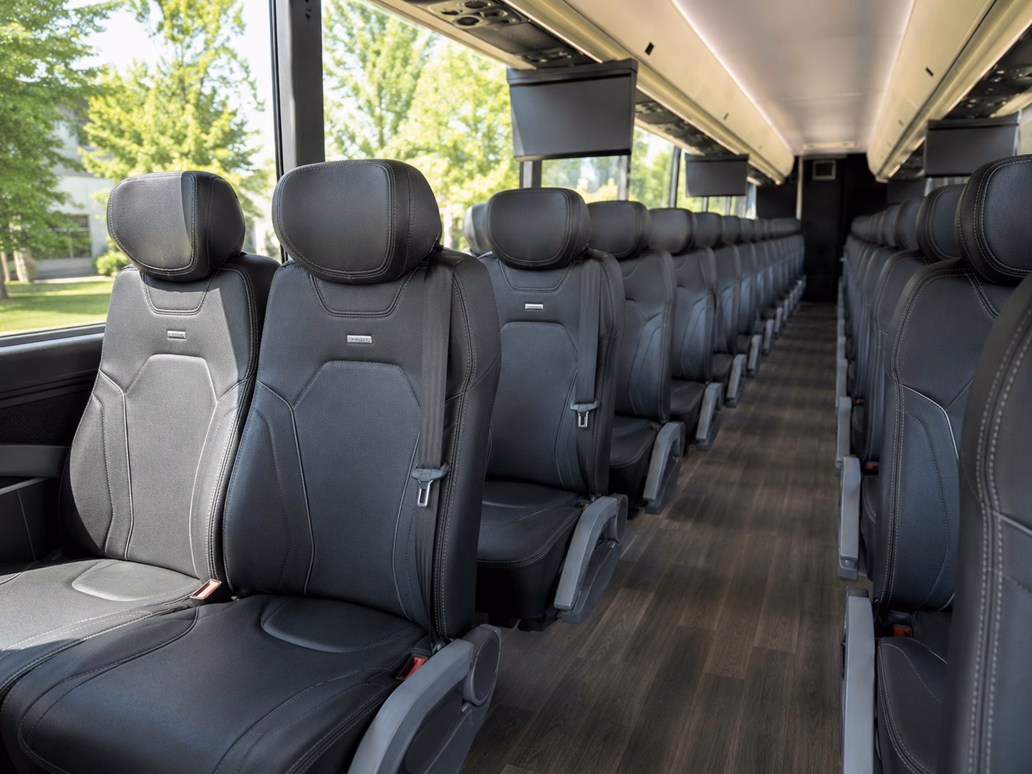 how the type of bus you choose changes charter bus prices in independence missouri