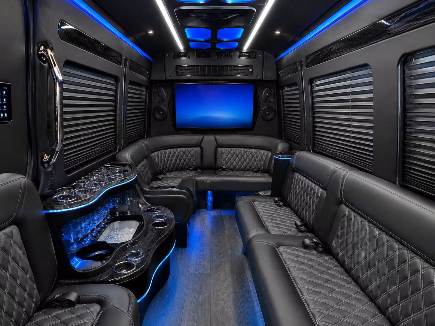 independence prom venues your bus can reach with ease